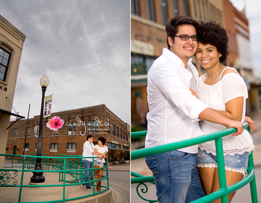 downtown-waxahachie-engagement-7