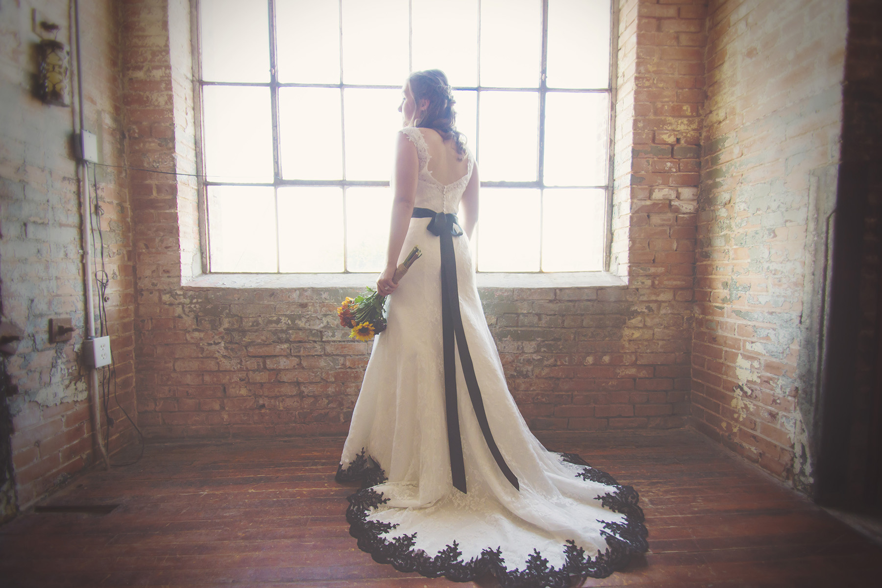 the-cotton-mill-bridal-4